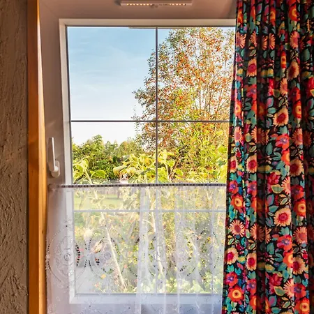 Nad Stawem Bogaczewo 度假居 Güldenboden